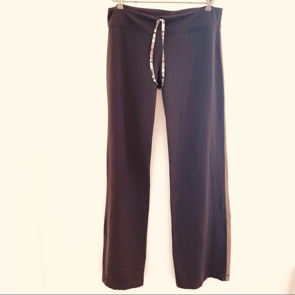 Lululemon mocha tan wide leg yoga pants Size 10